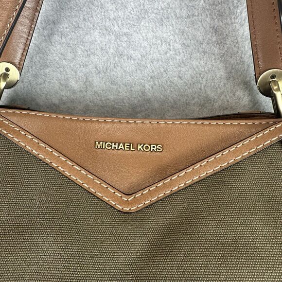 Michael Kors Raven Large Canvas Shoulder Bag Tote Signature‎ Green Signature NEW - Picture 2 of 16
